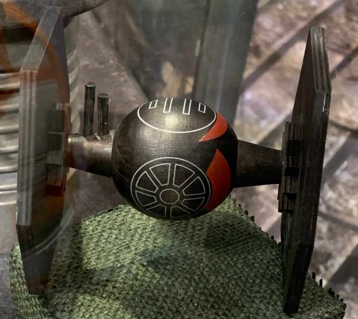811767