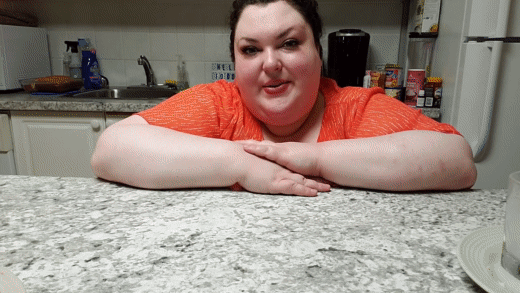chinnylips.gif