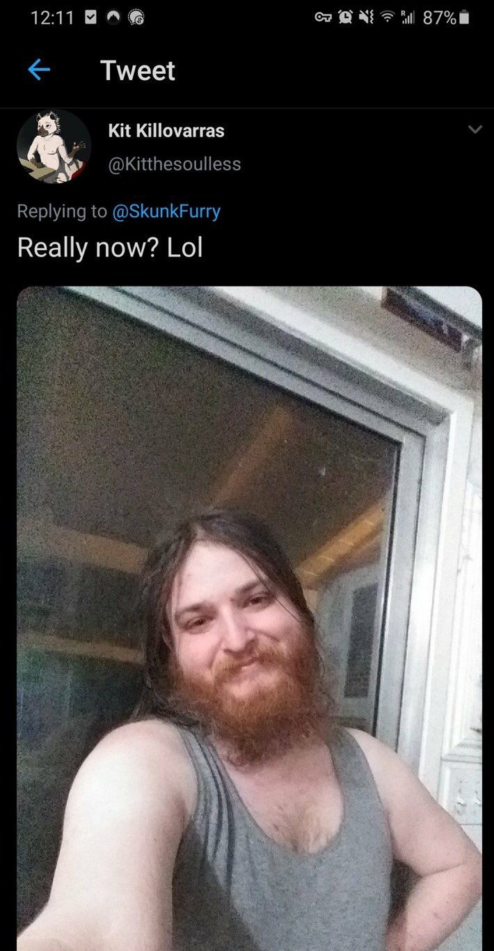 Fgl3bW2UYAA3P9J.jpeg